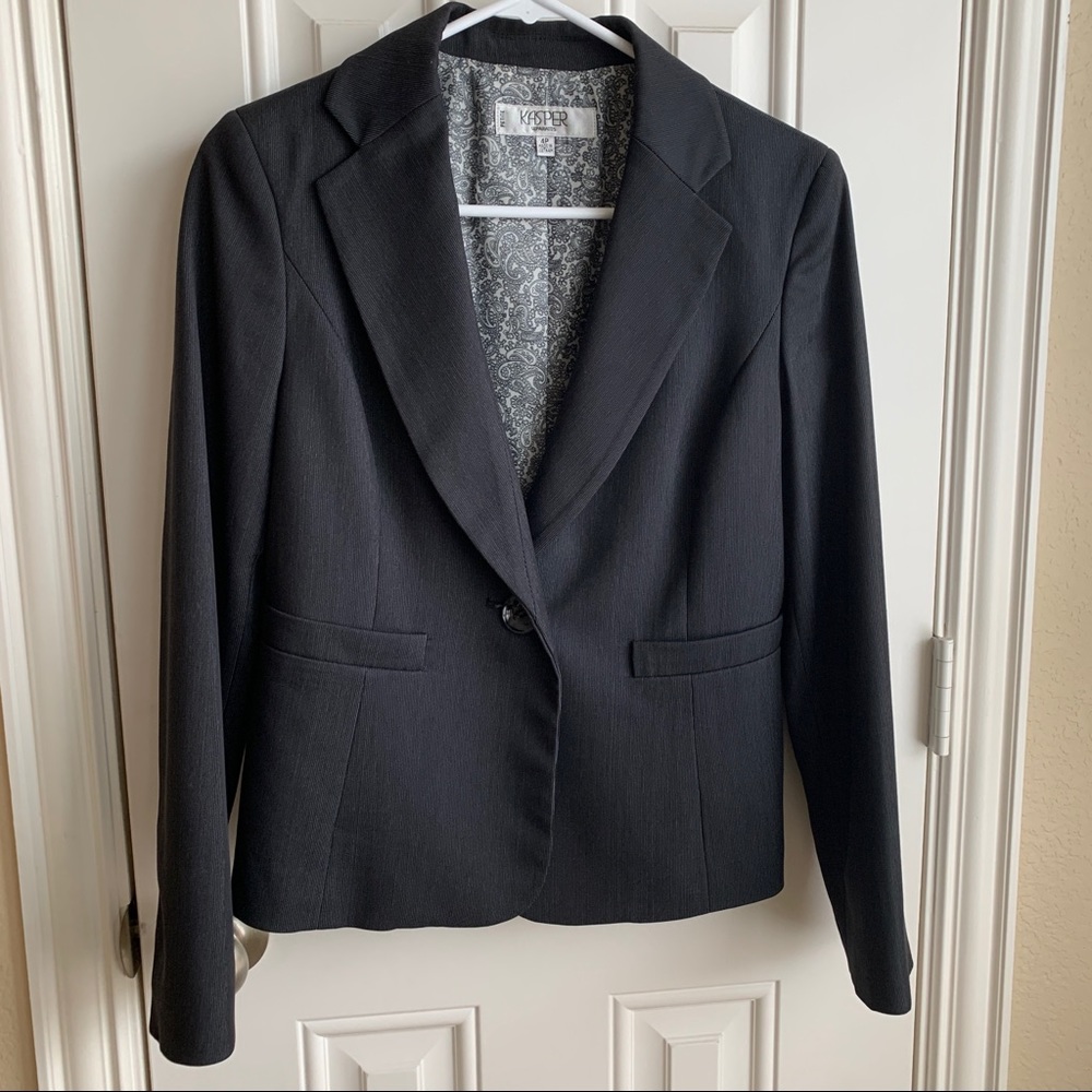 new Kasper petite blazer size 4P